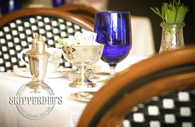 Richard Zampella Photographs Skipperdees